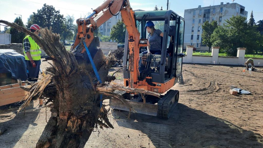 img-b086e01935b71be78e2745070328828a-v